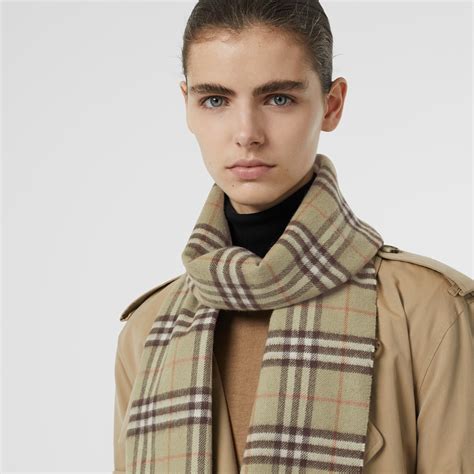 burberry vintge check scarf|Burberry Check cashmere scarf sale.